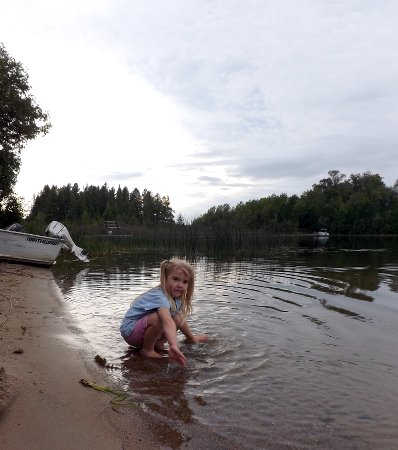 Ella in the lake